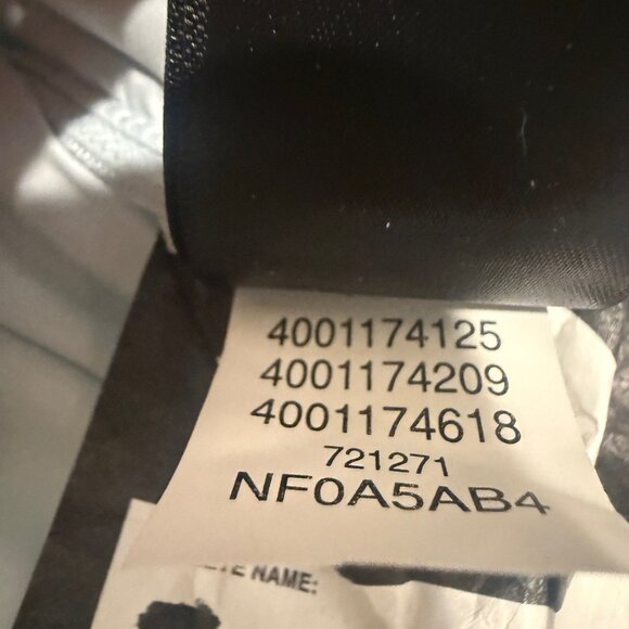 The North Face Girls Mossbud Swirl Parka X-Large - Picture 8 of 10